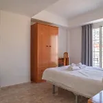 Ella Torremolinos Centro توريمولينوس