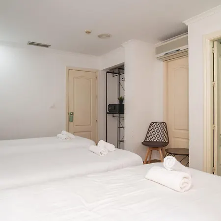 Ella Centro ホテル 2*